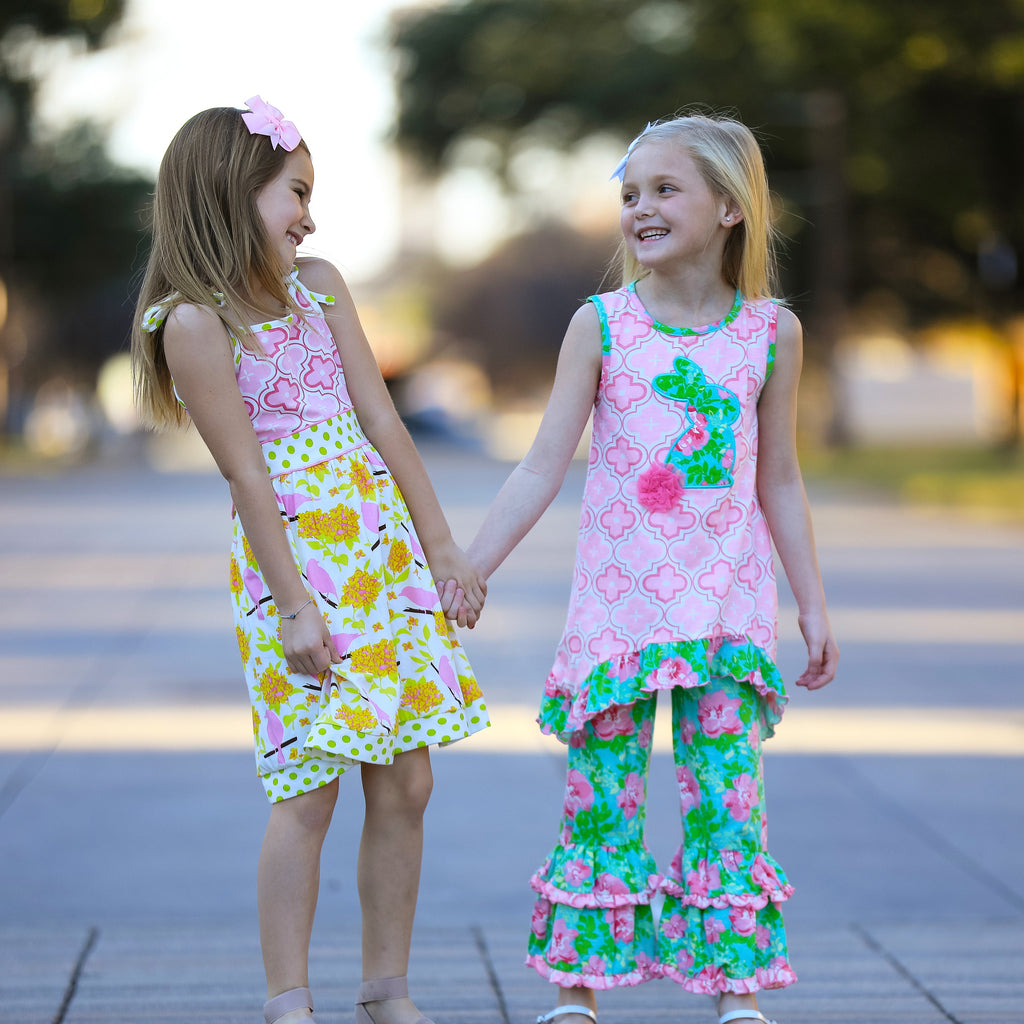 AnnLoren Girls Easter Bunny Outfit Tunic Spring Floral Ruffle Capri Pants