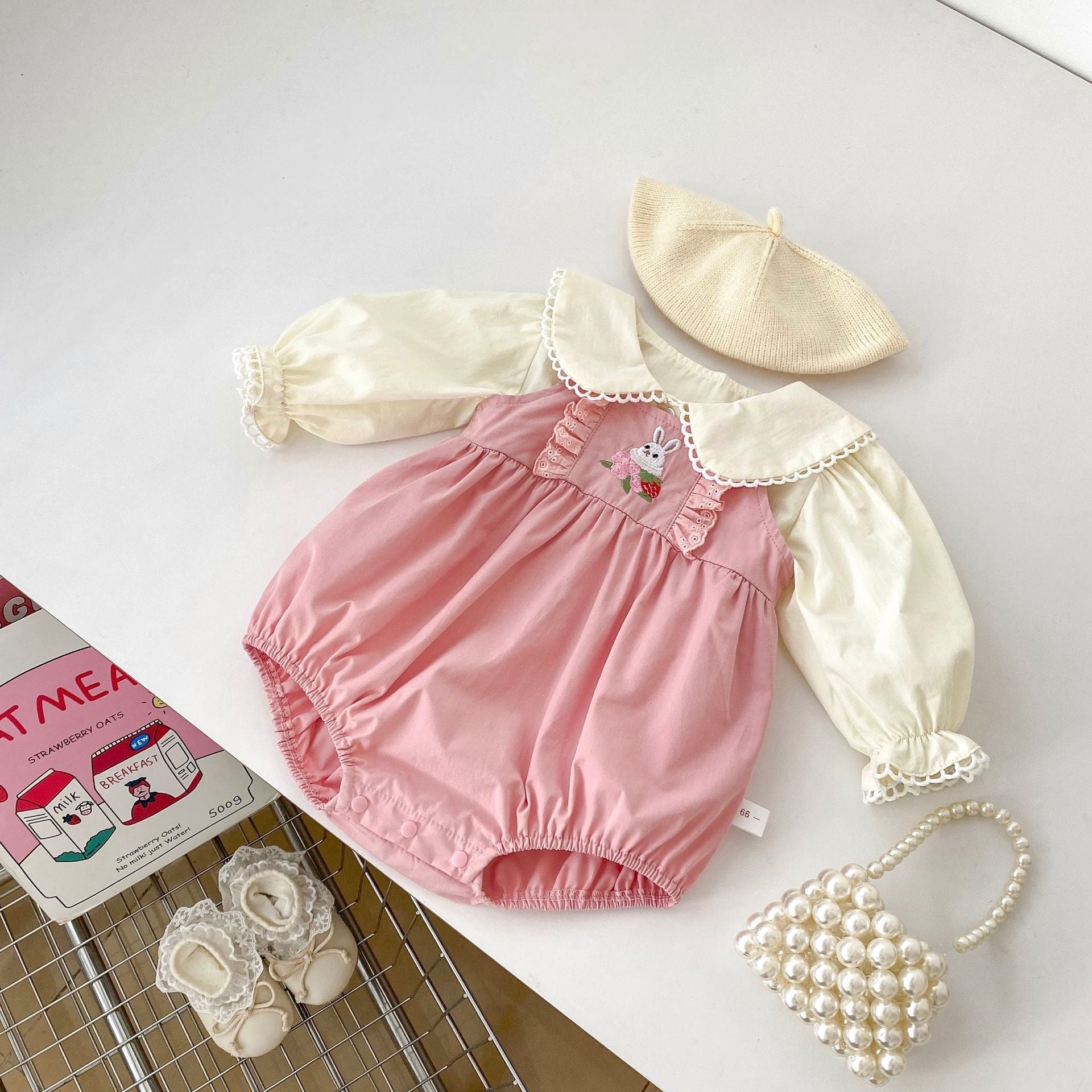 Arrival Spring Girls Long Sleeves Lace-trim Turn-down Collar Top Shirt and Sleeveless bodysuit Clothing Set