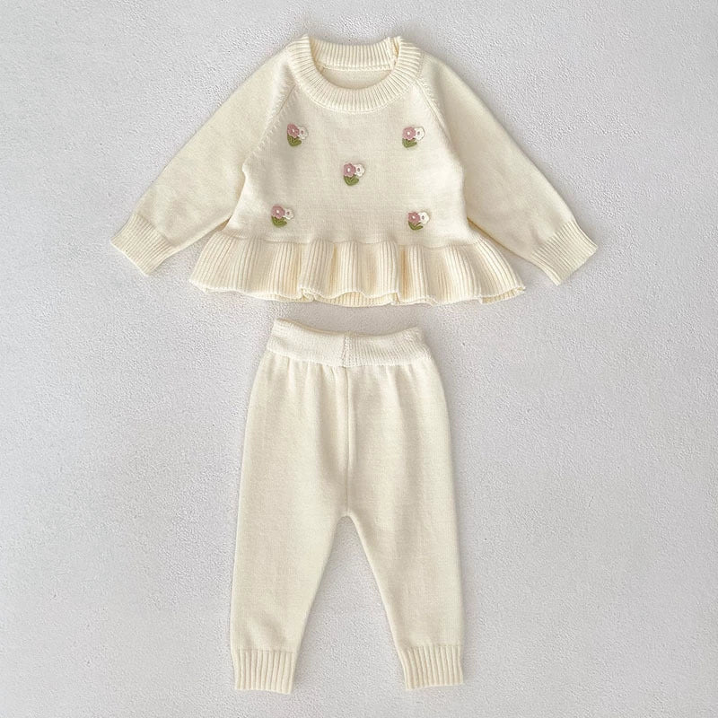 Arrival Autumn Baby Girls Long Sleeves Flowers Pattern Knitted Top with Solid Color Long Trousers Clothing Set