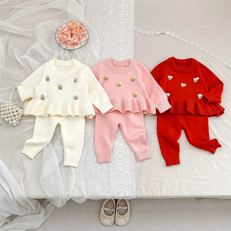 Arrival Autumn Baby Girls Long Sleeves Flowers Pattern Knitted Top with Solid Color Long Trousers Clothing Set